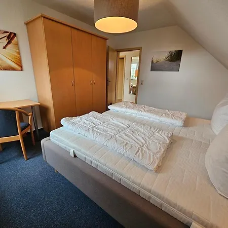 Ostseekoje Im Haus Zwischen Den Wassern * Behrensdorf